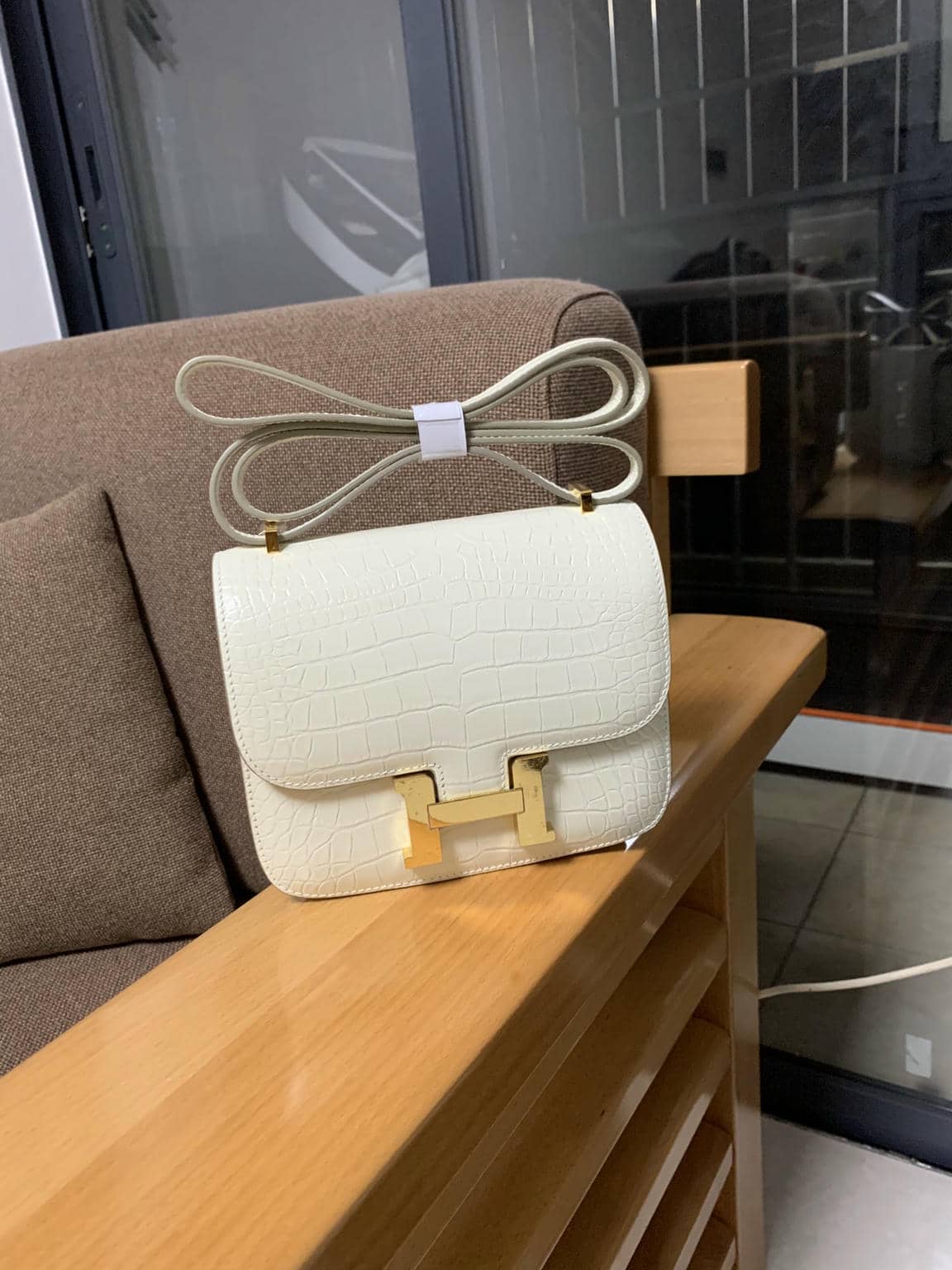 Constance Cowhide Crocodile Embossed Bag-9